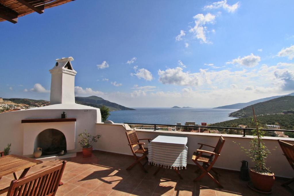 Kalkan Turk Evi ภายนอก รูปภาพ